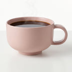 Tasse à café en céramique rose poudré – Design élégant et arrondi